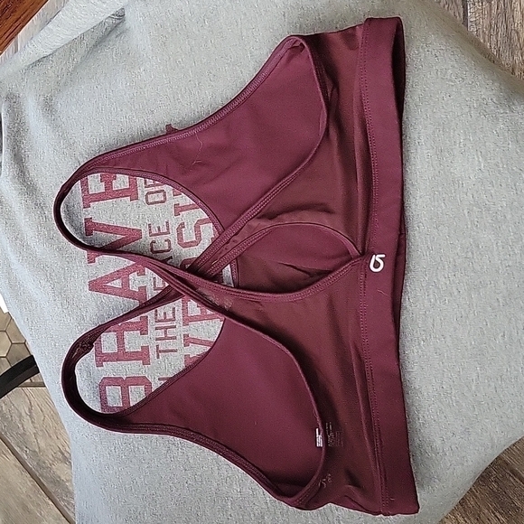 GAP Sports Bra Large - Picture 2 of 4
